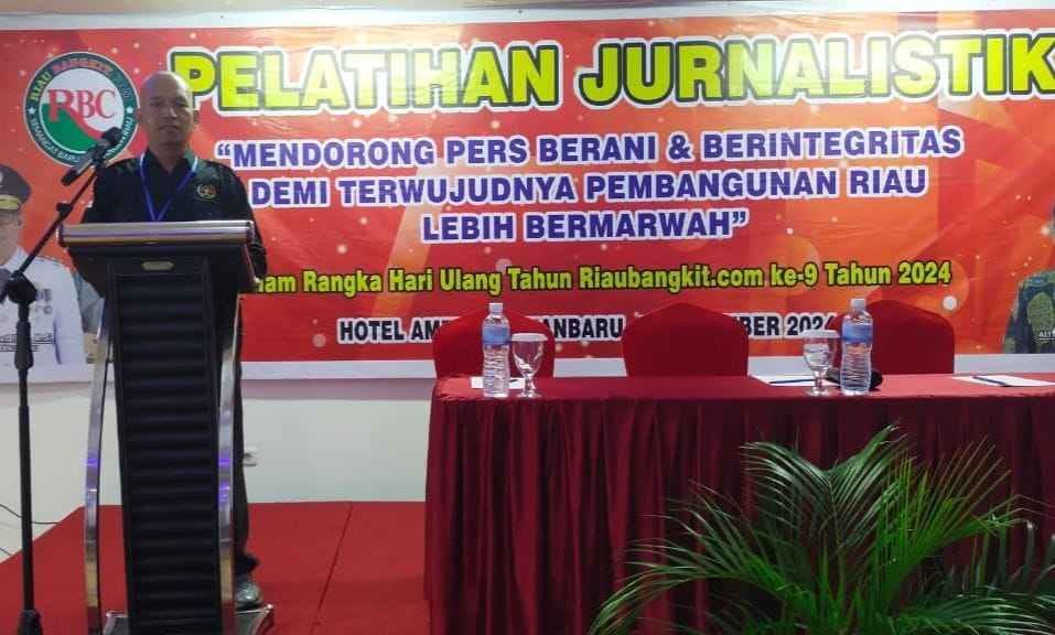 PERAN  HUKUM  TATA NEGARA SANGAT PENTING DALAM MEMASTIKAN HAK MASYARAKAT INDONESIA