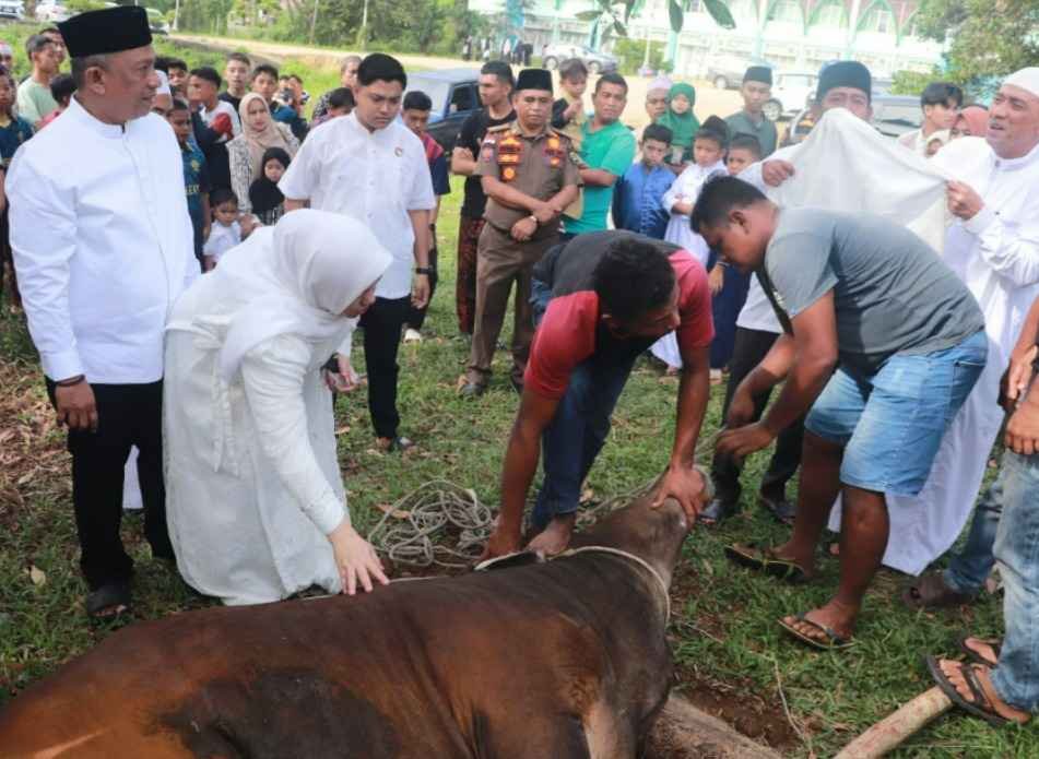 Lapas Pasir Pangarayan Hadiri Sholat Id dan Ikuti Pemotongan Hewan Kurban Pemkab Rokan Hulu