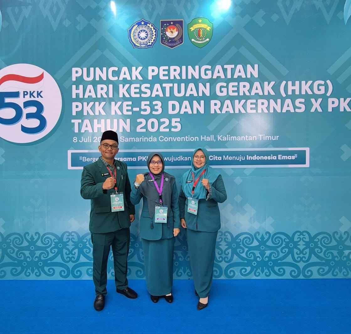 Rapat kerja nasional X tahun 2025  Ketua TP PKK Kabupaten Siak hadir di Samarinda.