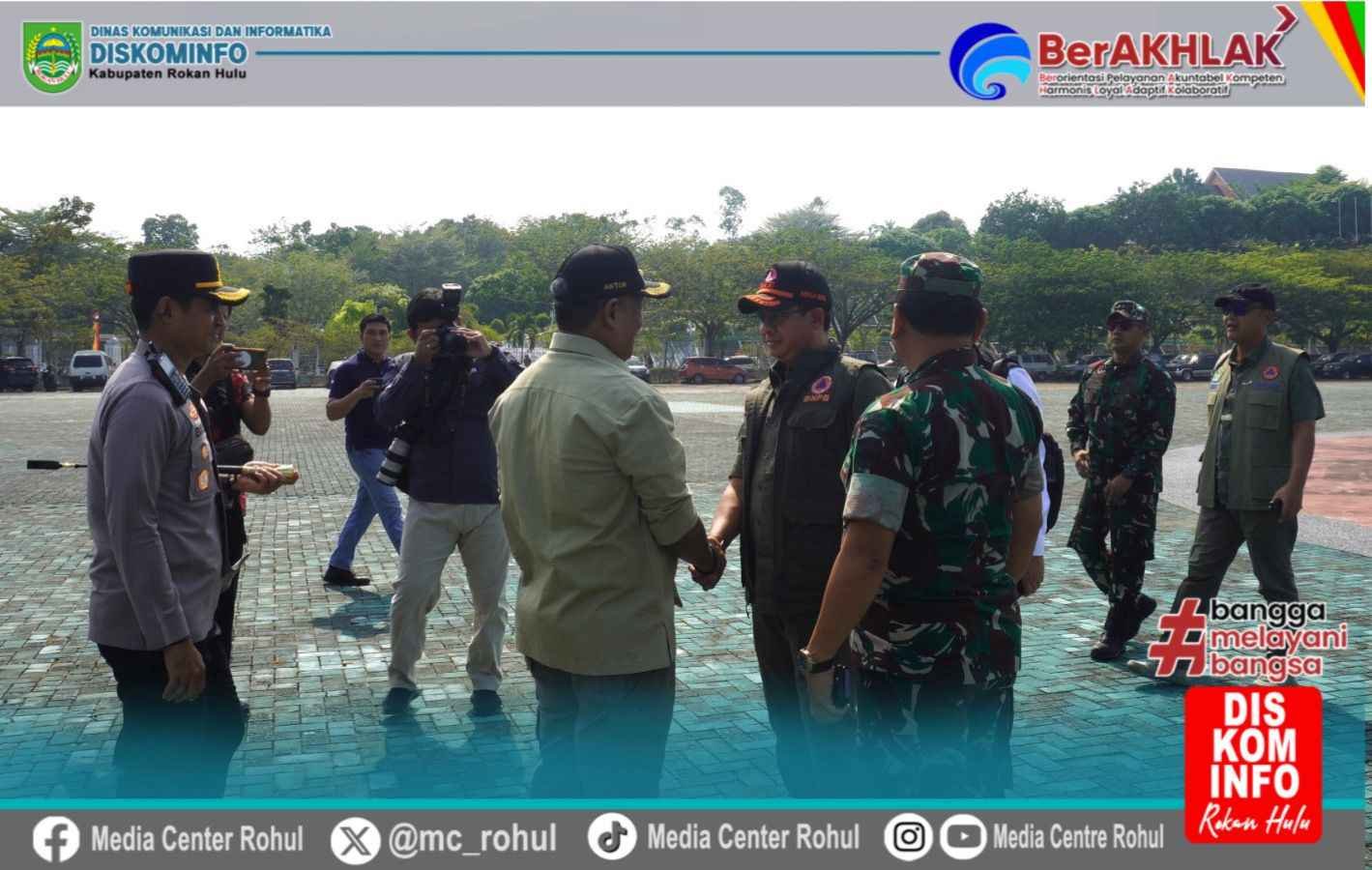 Kepala BNPB Pusat didampingi Bupati Rohul Anton Tinjau Karhutla di Cipogas,