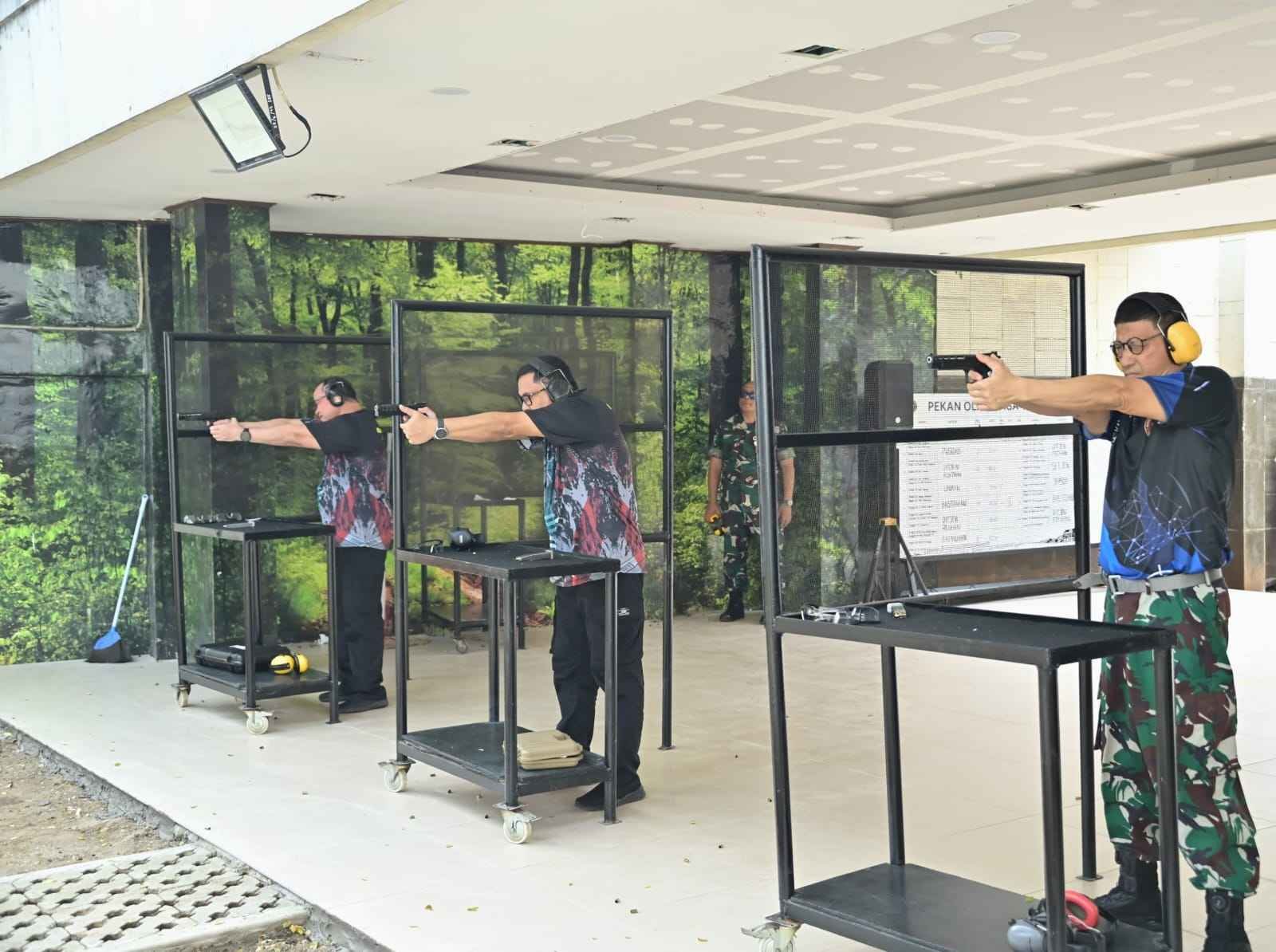 Tim Penembak Setjen Kemhan RI Raih Juara II Lomba Menembak PJU Kemhan dalam POR Kemhan Tahun 2025