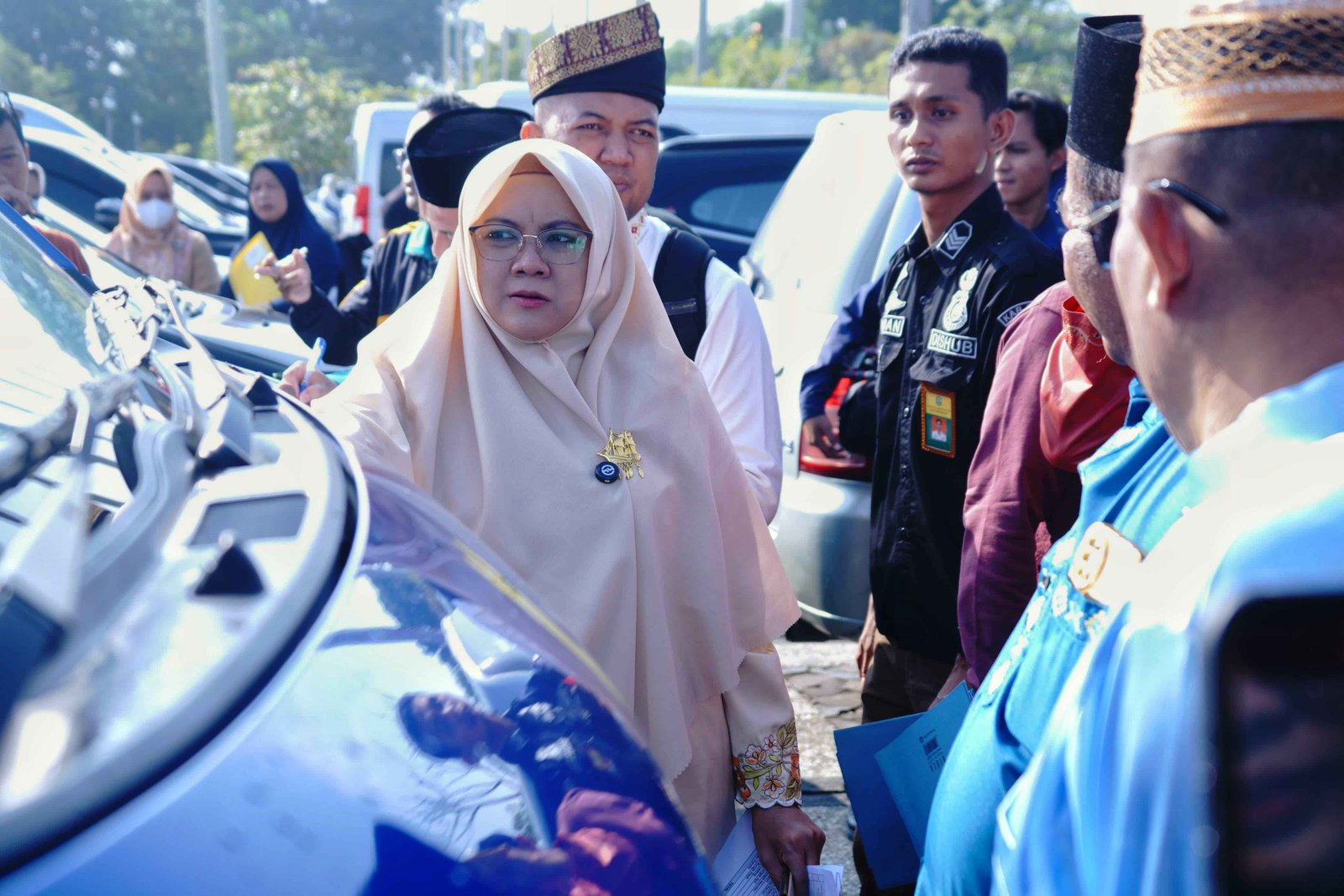 Pengecek kendaraan Dinas Roda 4 empat  Pemda siak penjadi perhatian Bupati Siak  