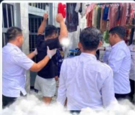 Untuk Mencegah Masuk nya Barang Terlarang, Lapas Pasir Pengaraian Mengadakan Razia Dadakan  Di Kamar Hunian 