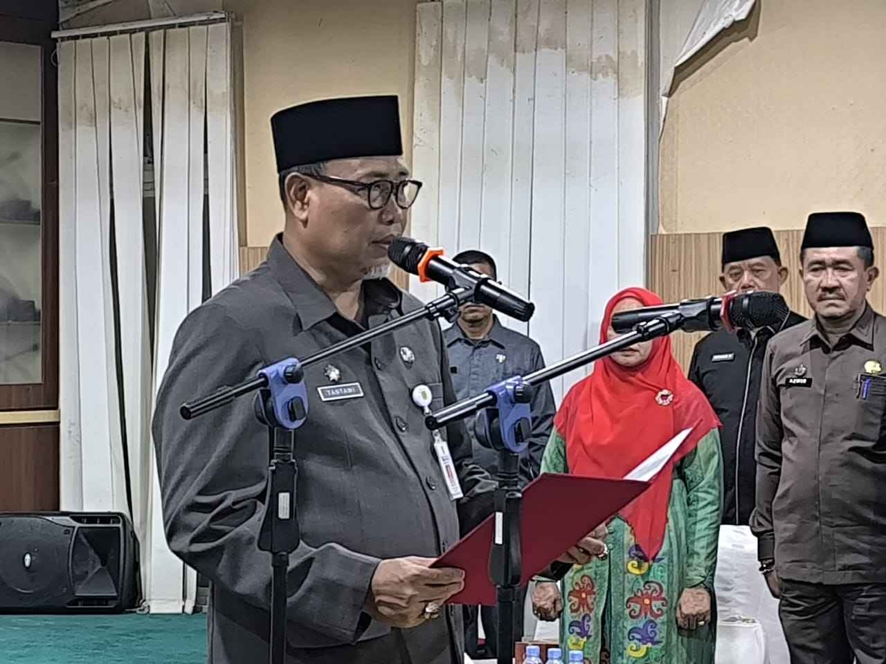 Pemkab Inhil Lantik 14 Pejabat Tinggi Pratama, Sekda: Ini Penyegaran dan Regenerasi
