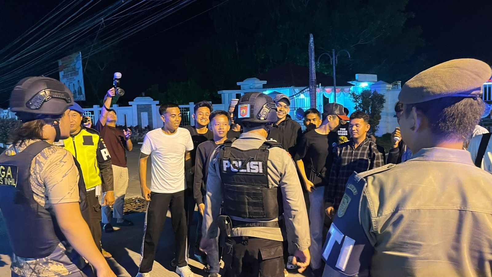 Patroli Gabungan TNI-Polri (Tim Raga Polres) dan Instansi Terkait Gencarkan Pemberantasan Premanisme dan Geng Motor di Inhil