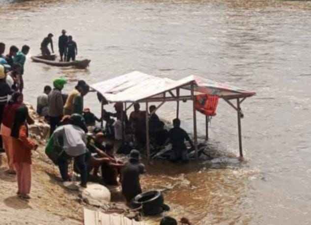 Bupati  Rokan hulu Turut Prihatin Atas Insiden Rakit Tenggelam Sungai Rokan, Bupati Tegaskan Lakukan Penanganan Dengan Cepat