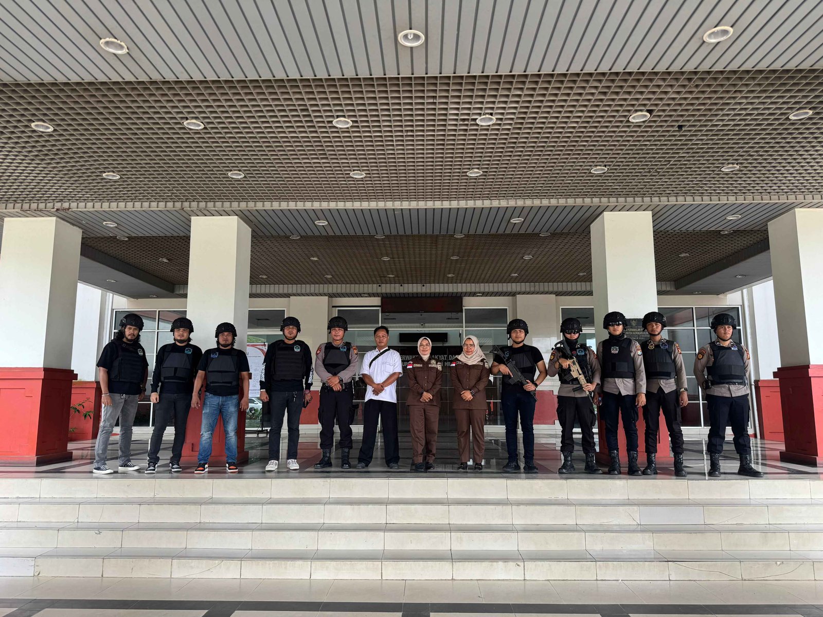 Tim Raga Polres Inhil Gelar Patroli Skala Besar Antisipasi Premanisme dan Geng Motor .