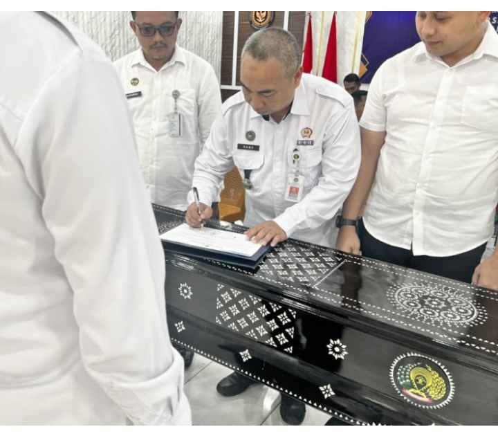Wujudkan Lapas Bersih, Lapas Pasir Pangaraian Teken Komitmen Anti Narkoba dan Hp