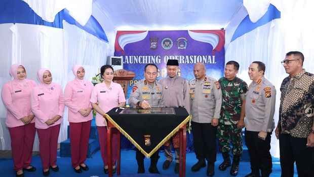 Bak Candi Roro Jongrang, Kapolda Riau Beri Pujian kepada Kapolresta Pekanbaru Dalam Membangun SPPG Secepat Kilat