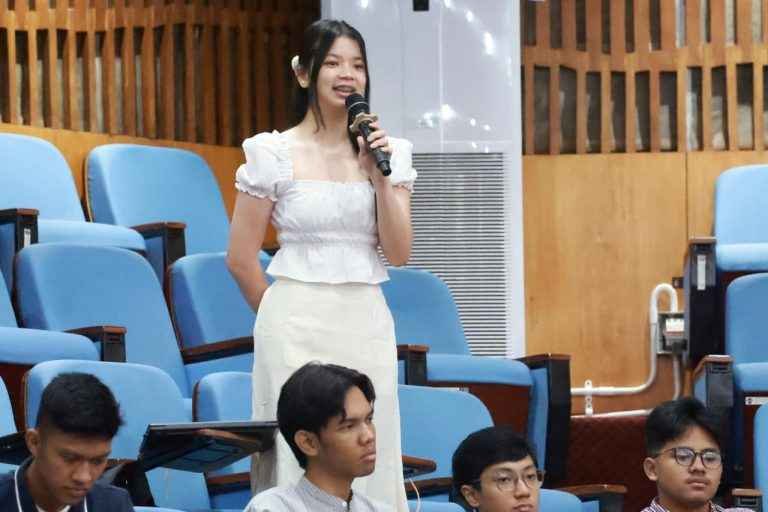 Kemhan RI Dorong Mahasiswa Indonesia Berpikir Kritis dan Menjadi SDM Unggul