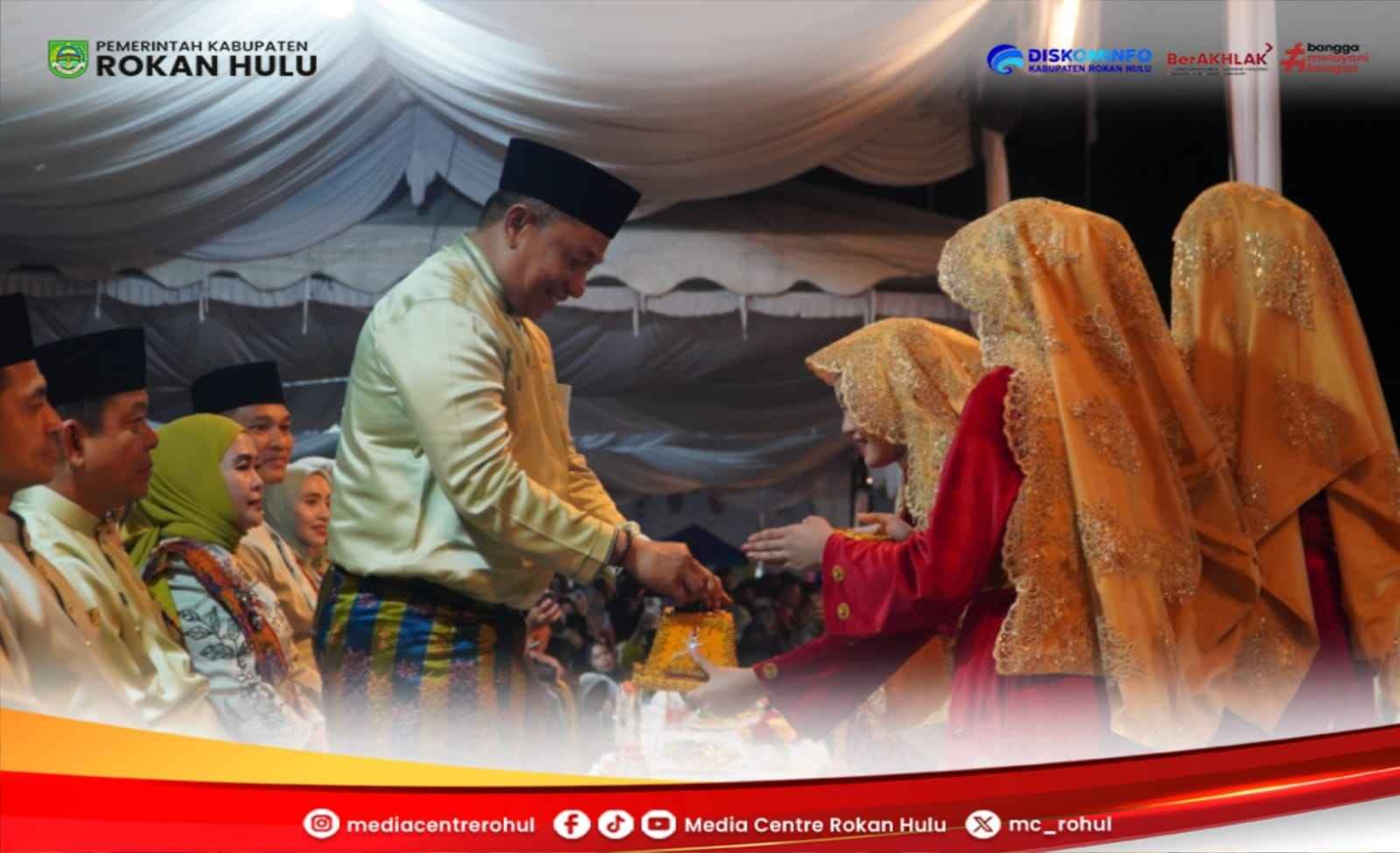Pembukaan MTQ Ke-25 Tingkat Kabupaten Rohul Berjalan Meriah Dan Lancar Meski Diawali Rintik Hujan.