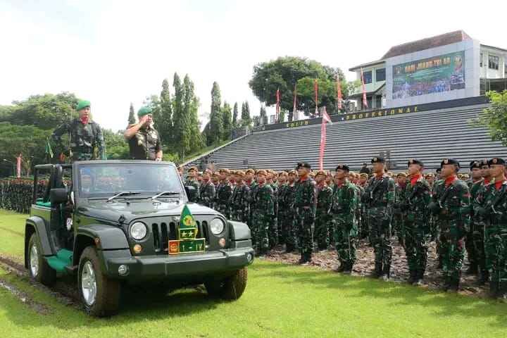 ‎Kodam IV/Diponegoro Gelar Upacara Peringatan Hari Juang TNI AD Tahun 2025