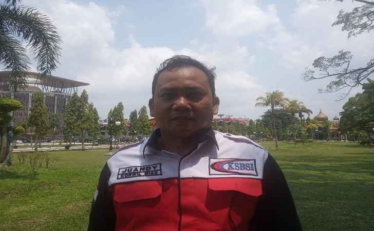 ‎konfederasi Serikat Buruh Indonesia (KSBSI) Riau Soroti Pembahasan UMP 2026, ‎Koordinator Wilayah KSBSI Riau, Juandy_ "Buruh Jangan Dirugikan" ‎