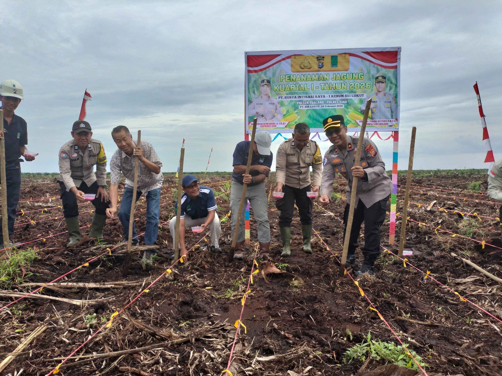 ‎Polsek Tualang Tanam Jagung 5 Hektare, Dukung Program Presiden Wujudkan Swasembada Pangan 2026