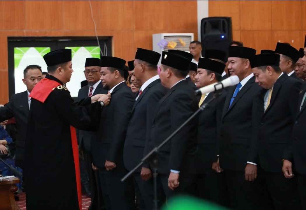  40 orang Anggota DPRD terpilih tesmi dilantik hari ini