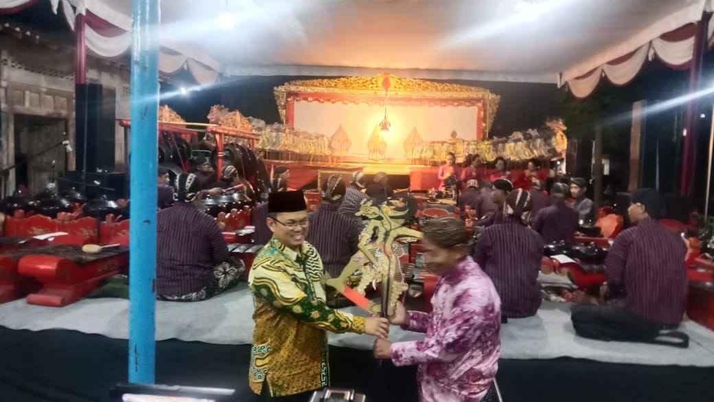 Semenjak SMP Sukaryanto, Sudah Suka Dengan Wayang Kulit dan Budaya Lokal