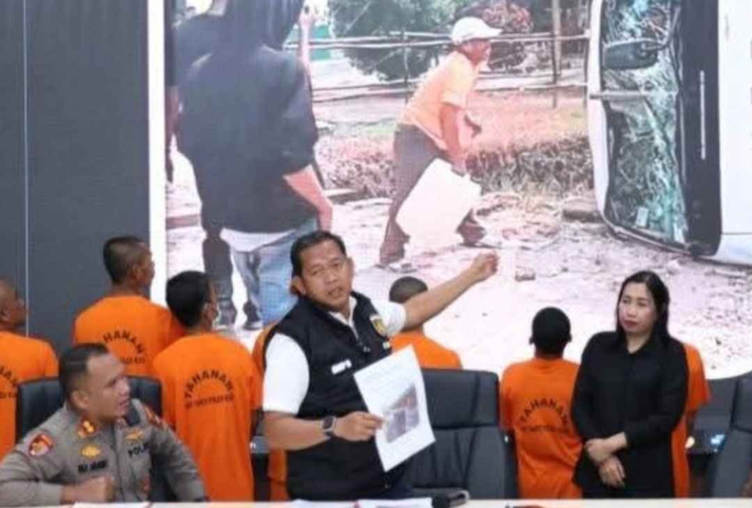 Bupati Siak, Dr.Afni Z,M.Si Respon terkait permasalahan PT SSL