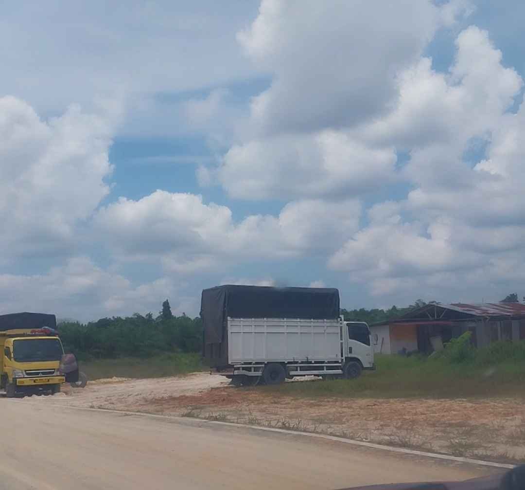 MINTA KAPOLDA RIAU, TANGKAP PENGUSAHA MINYAK ILEGAL DI KABUPATEN SIAK SEMAKIN MENJAMUR, “KAPOLRES SIAK TUTUP MATA"